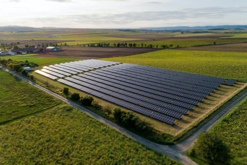 raphael cruz IwY 27ceRCA unsplash 1024x682 - ☀️ Photovoltaik für Lübeck